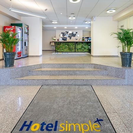 Hotel Simple Plus Βίλνιους Εξωτερικό φωτογραφία